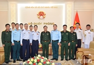 General Nguyen Tan Cuong receives JASDF’s Chief of Staff